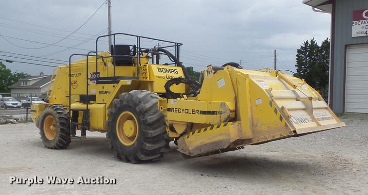 image for item DC7289 2011 Bomag MPH362R-2 recycler / stabilizer