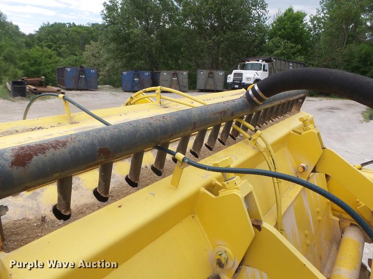 image for item DC7289 2011 Bomag MPH362R-2 recycler / stabilizer