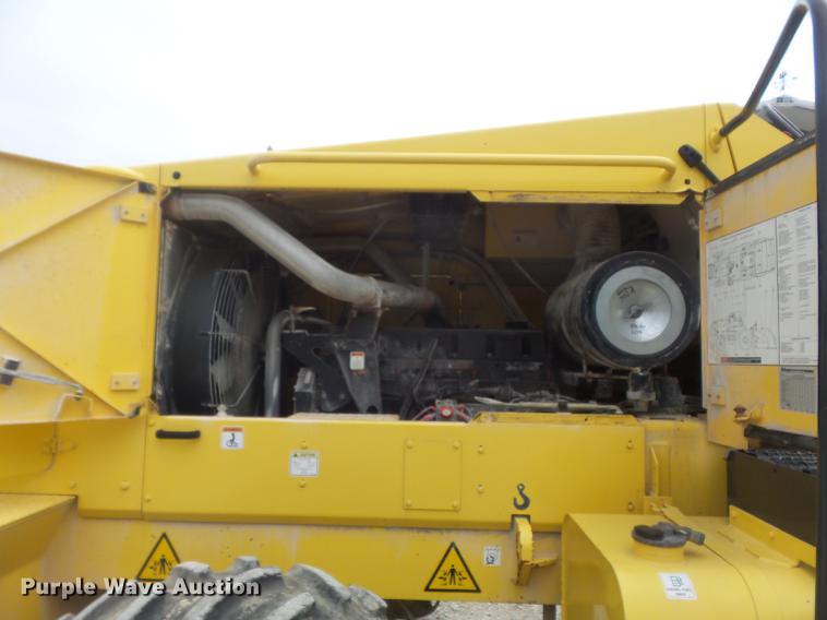image for item DC7289 2011 Bomag MPH362R-2 recycler / stabilizer