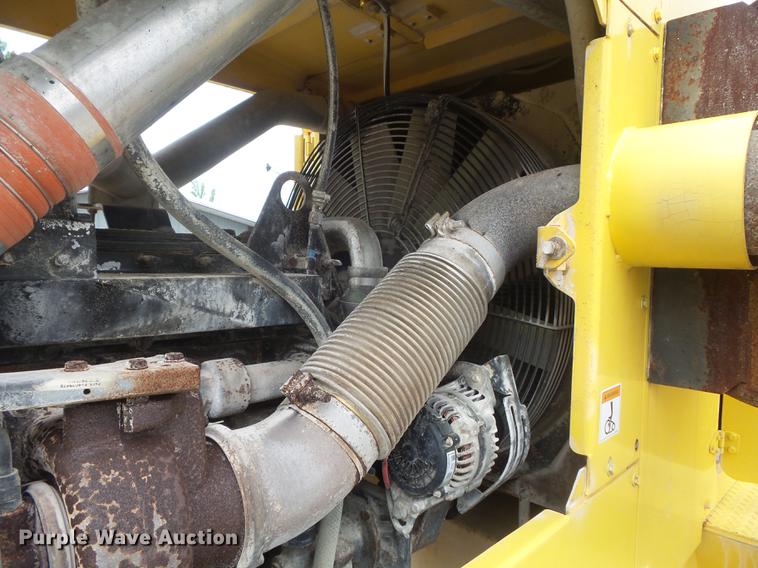 image for item DC7289 2011 Bomag MPH362R-2 recycler / stabilizer