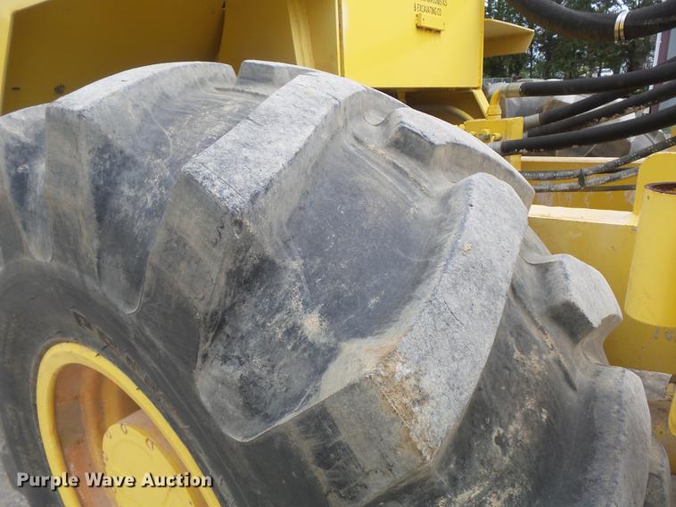 image for item DC7289 2011 Bomag MPH362R-2 recycler / stabilizer