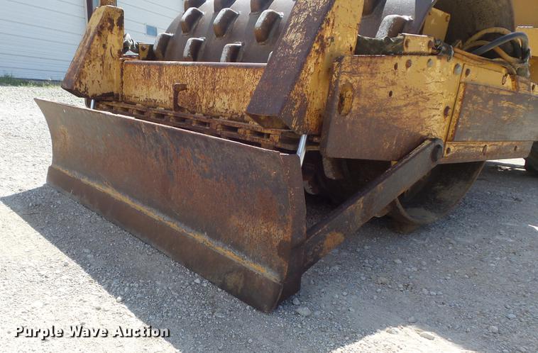 image for item DC7291 Super Pac 600P single drum vibratory roller