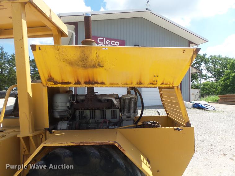 image for item DC7291 Super Pac 600P single drum vibratory roller