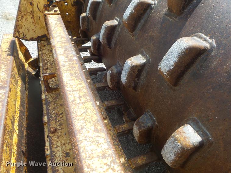 image for item DC7291 Super Pac 600P single drum vibratory roller