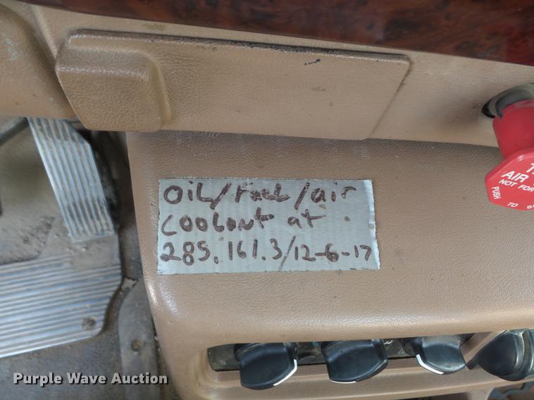 image for item DC7292 2007 Mack CV713 Granite hooklift truck