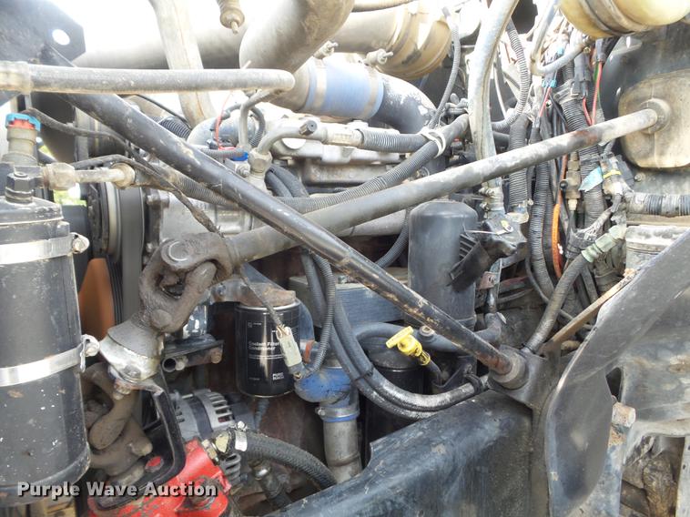 image for item DC7292 2007 Mack CV713 Granite hooklift truck