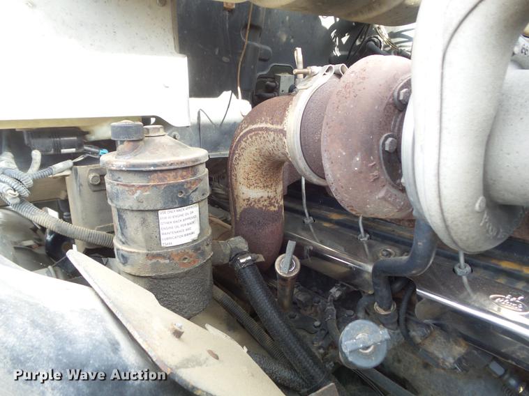 image for item DC7292 2007 Mack CV713 Granite hooklift truck