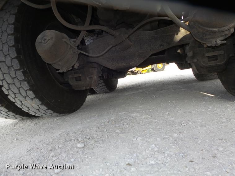 image for item DC7292 2007 Mack CV713 Granite hooklift truck