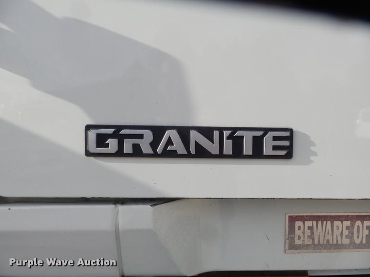 image for item DC7292 2007 Mack CV713 Granite hooklift truck