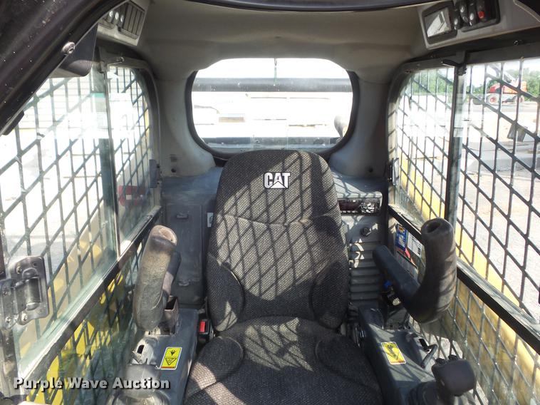 image for item DD7191 2015 Caterpillar 259D skid steer