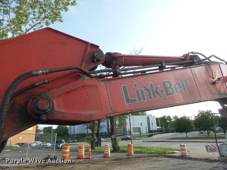image for item DD7192 2003 Link Belt 210LX excavator