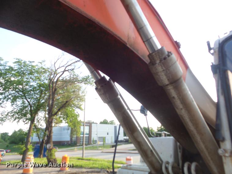 image for item DD7192 2003 Link Belt 210LX excavator