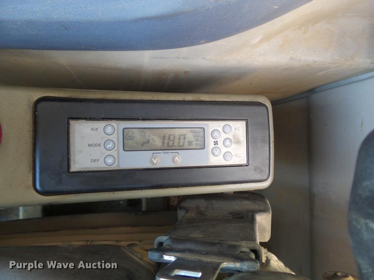 image for item DD7192 2003 Link Belt 210LX excavator