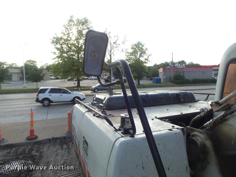 image for item DD7192 2003 Link Belt 210LX excavator