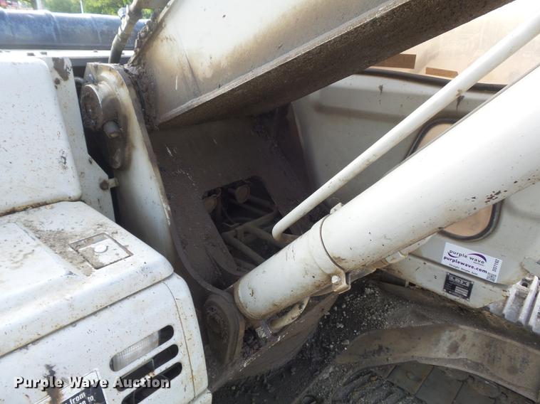 image for item DD7192 2003 Link Belt 210LX excavator