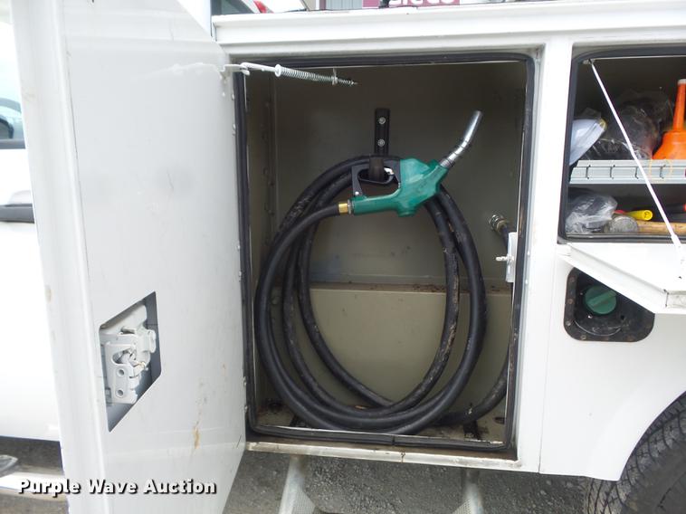 image for item DD7216 2011 Chevrolet Silverado 3500HD utility bed pickup truck