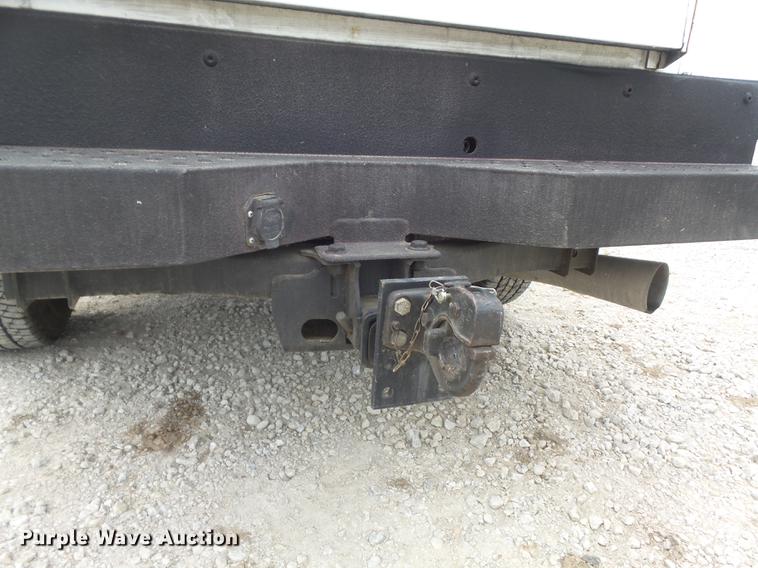 image for item DD7216 2011 Chevrolet Silverado 3500HD utility bed pickup truck