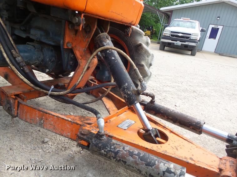 image for item DM9924 Kubota L185DT MFWD tractor