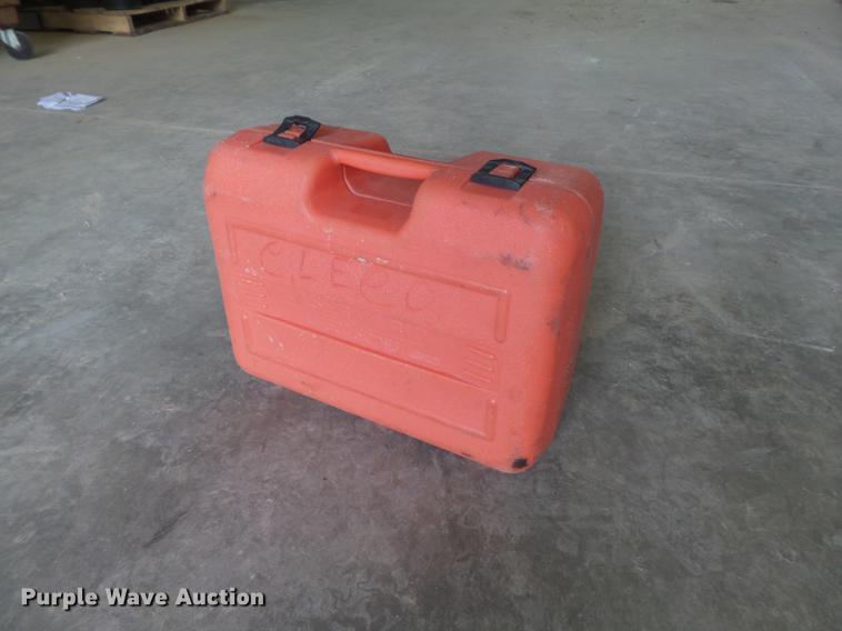 image for item DM9932 Surveying equipment