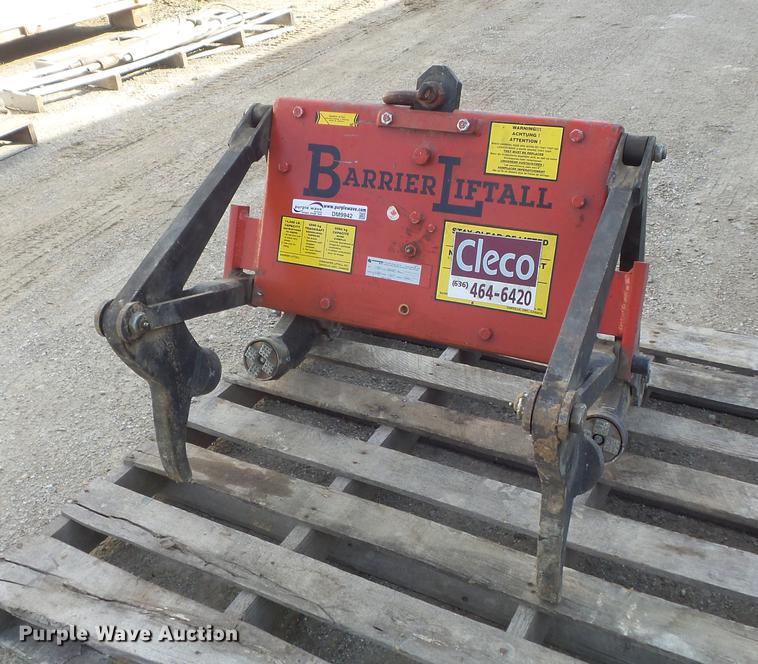image for item DM9942 Kinshofer barrier lift all
