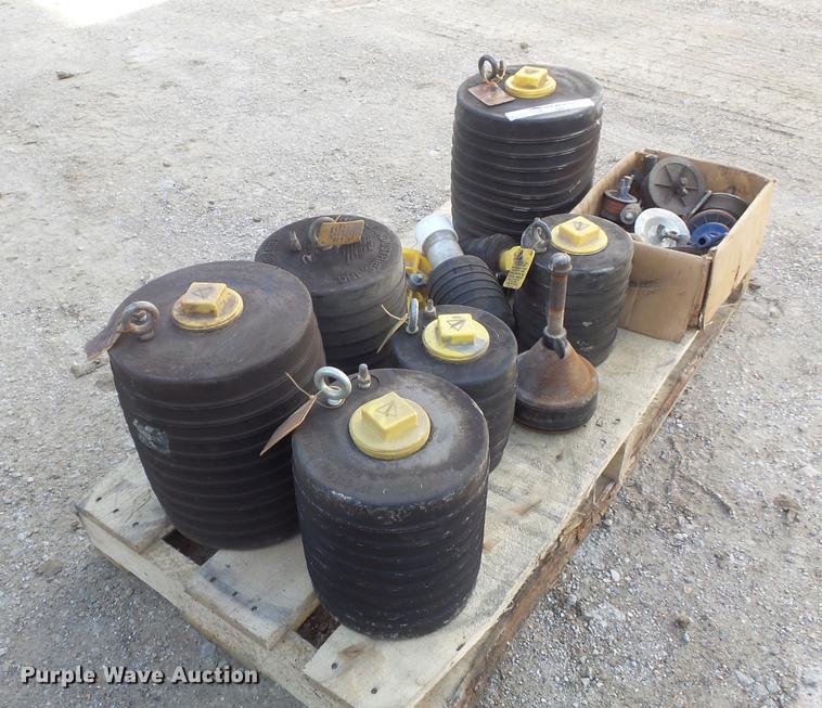 image for item DM9949 Pipe plugs