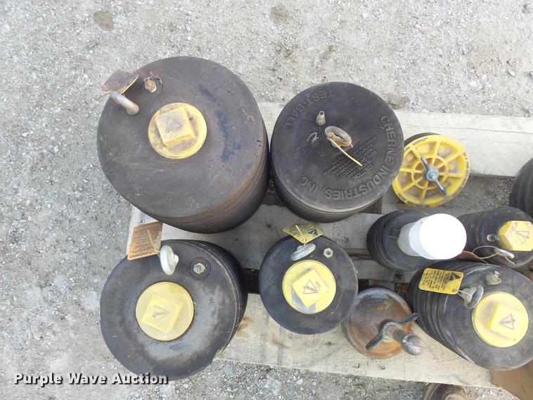 image for item DM9949 Pipe plugs