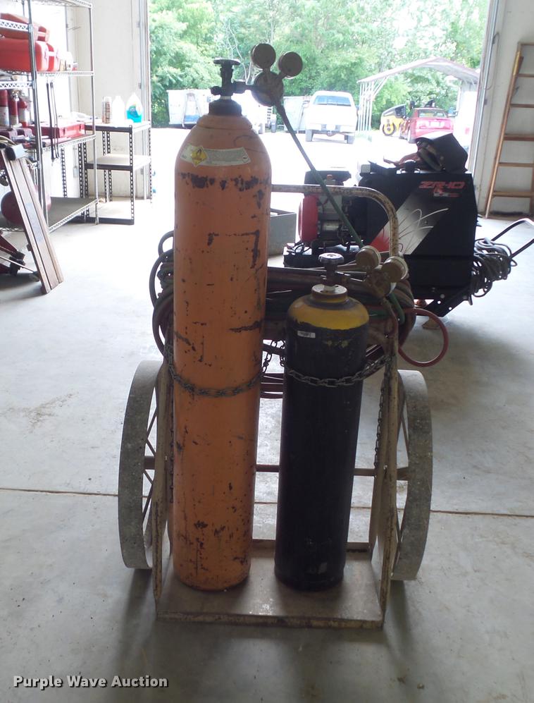 image for item DM9959 Red-d-arc ZR-10 welder