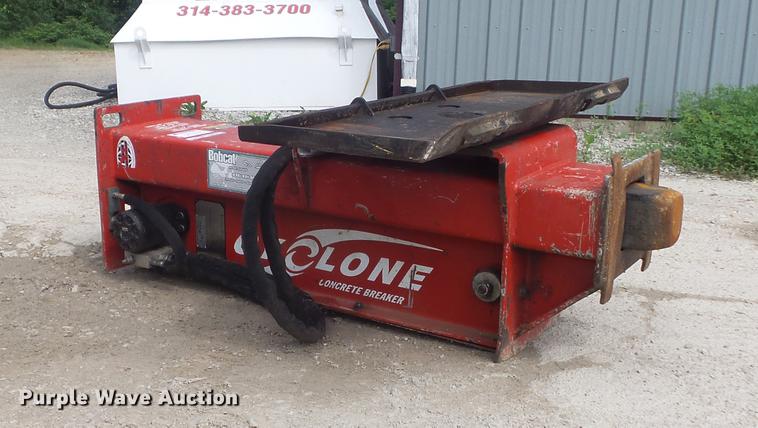image for item DM9960 Cyclone concrete breaker