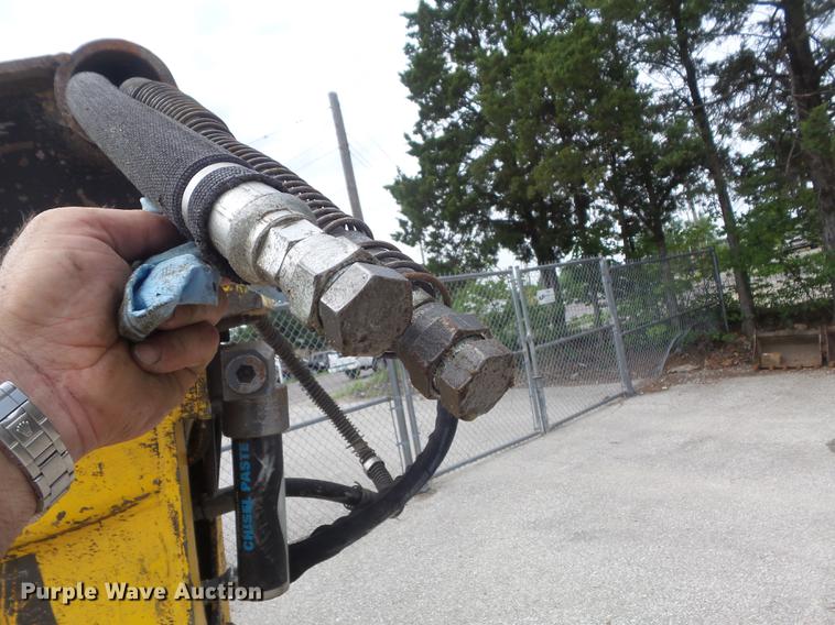 image for item DM9961 2005 Atlas Copco MB500CL breaker