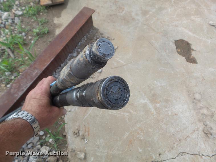 image for item DM9966 Bobcat HB980 breaker