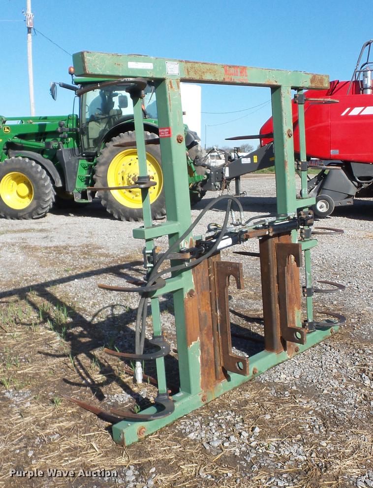 image for item AR9479 Miller bale handler