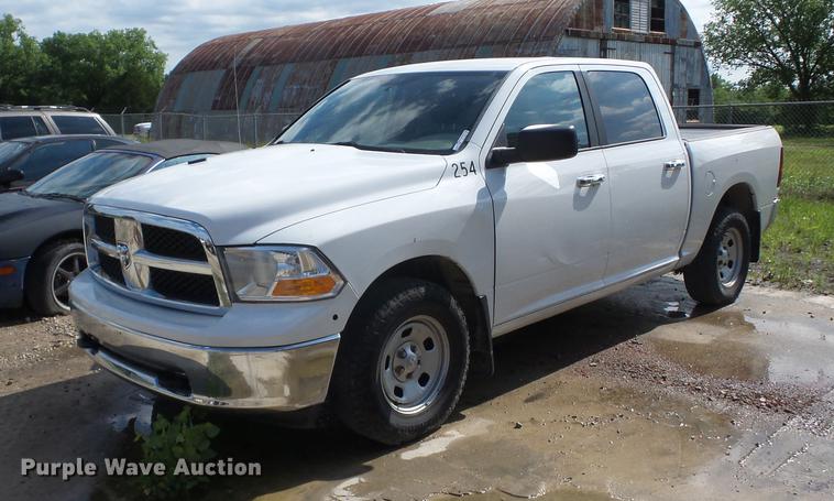 image for item AY9502 2012 Dodge Ram 1500 Quad Cab pickup truck
