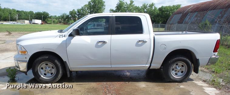 image for item AY9502 2012 Dodge Ram 1500 Quad Cab pickup truck