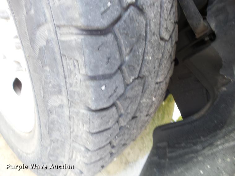 image for item AY9502 2012 Dodge Ram 1500 Quad Cab pickup truck