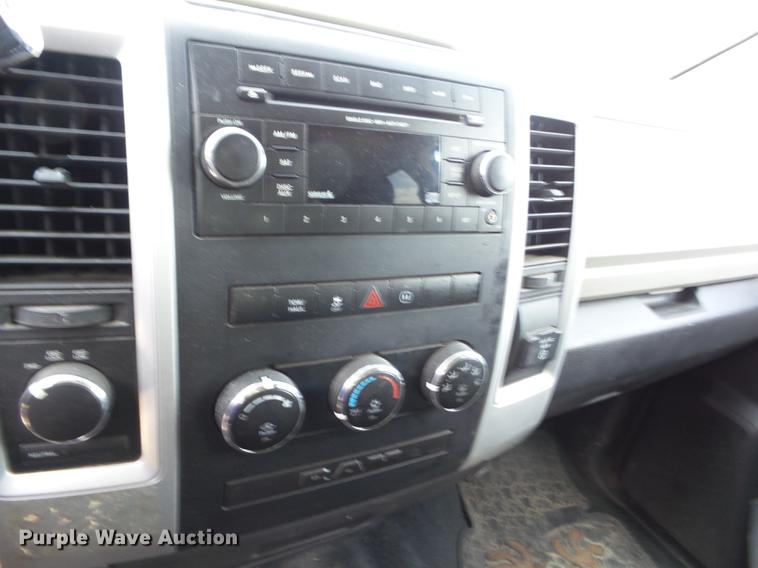 image for item AY9502 2012 Dodge Ram 1500 Quad Cab pickup truck