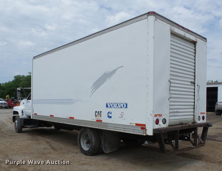 image for item BI9500 1994 GMC TopKick LoPro box truck