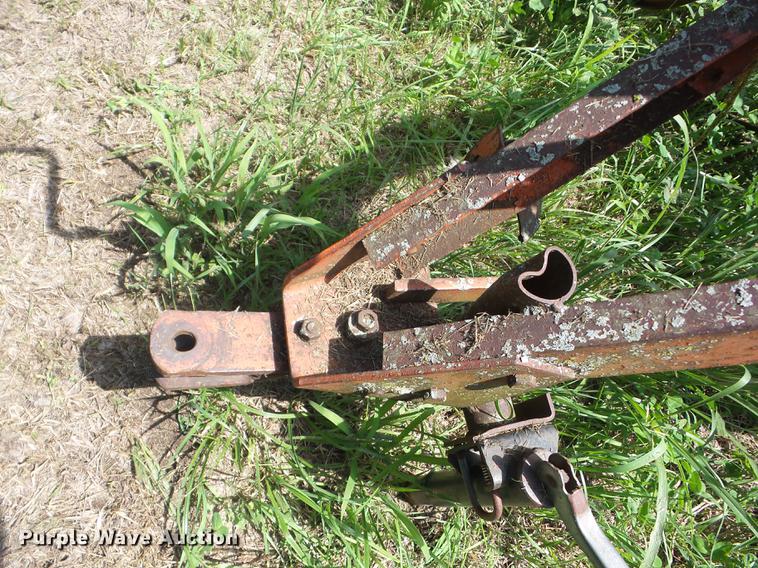 image for item BI9507 Allis Chalmers hay rake