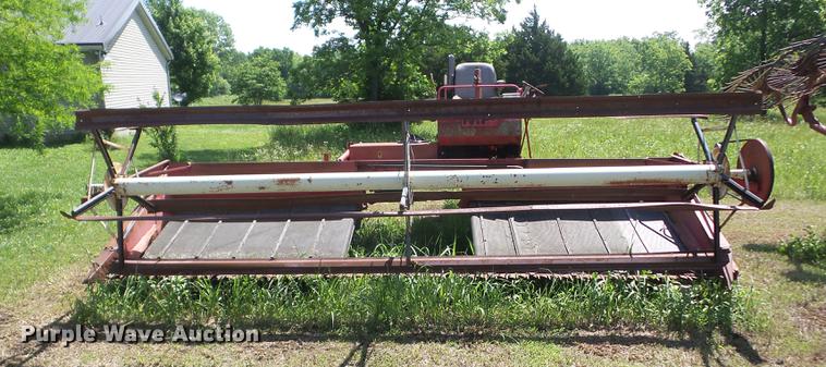 image for item BI9512 Massey Ferguson 655 Hydro windrower