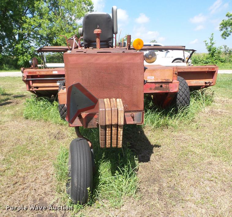 image for item BI9512 Massey Ferguson 655 Hydro windrower