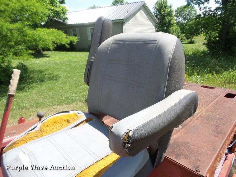 image for item BI9512 Massey Ferguson 655 Hydro windrower