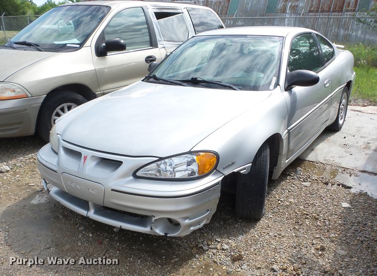 image for item BI9520 2004 Pontiac Grand Am GT
