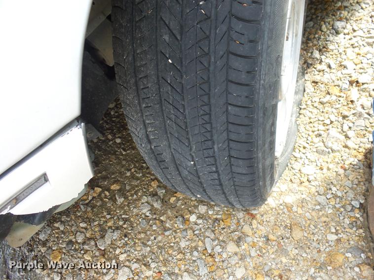 image for item BI9520 2004 Pontiac Grand Am GT