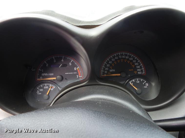 image for item BI9520 2004 Pontiac Grand Am GT