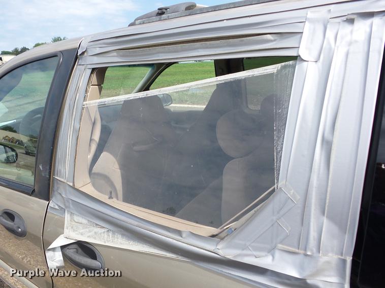 image for item BI9521 2000 Ford Windstar van