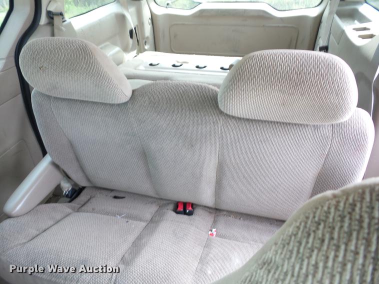 image for item BI9521 2000 Ford Windstar van