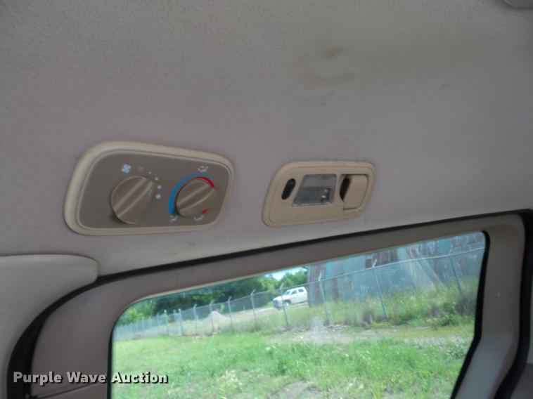image for item BI9521 2000 Ford Windstar van