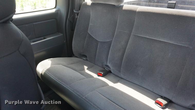 image for item DB6023 2005 GMC Sierra 1500 Ext. Cab pickup truck