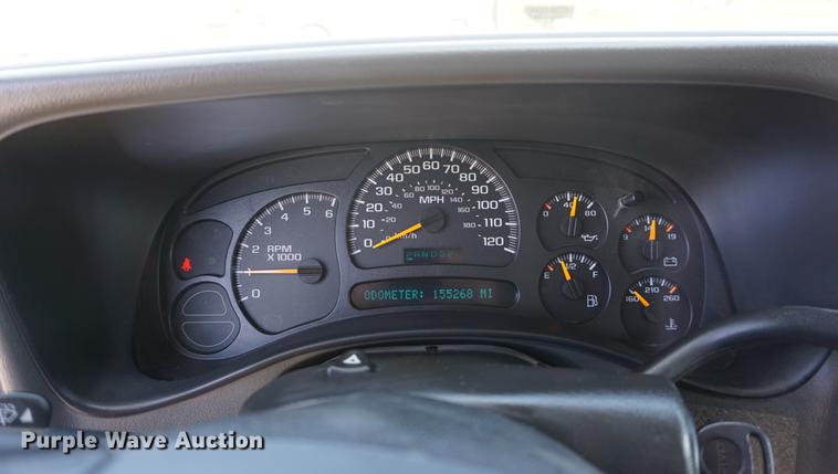 image for item DB6023 2005 GMC Sierra 1500 Ext. Cab pickup truck