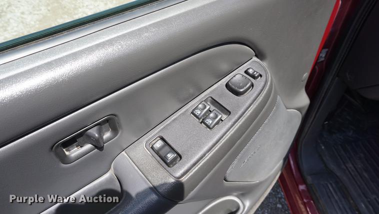 image for item DB6023 2005 GMC Sierra 1500 Ext. Cab pickup truck