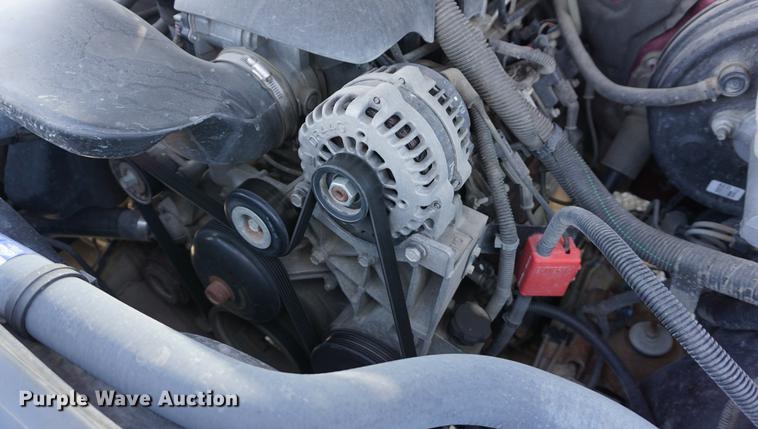 image for item DB6023 2005 GMC Sierra 1500 Ext. Cab pickup truck